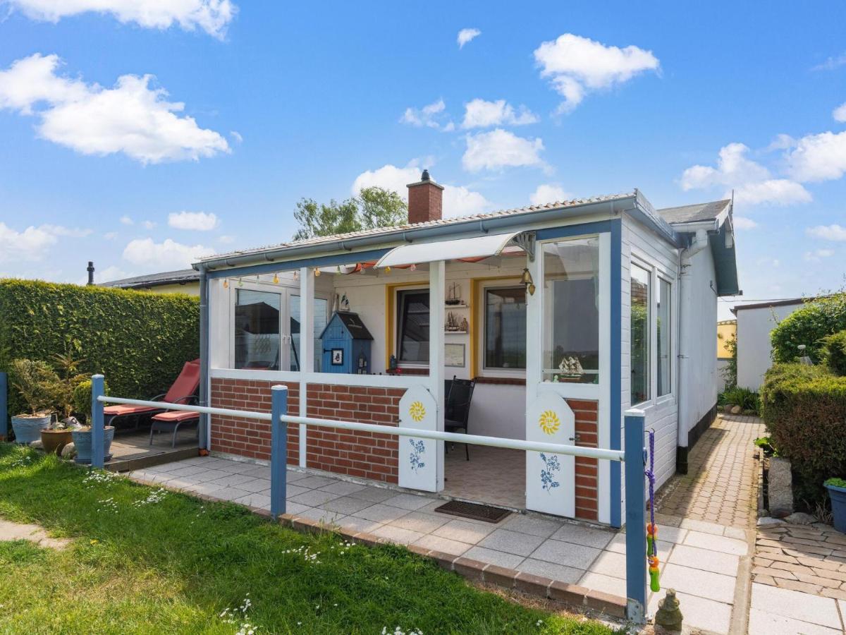 Beautiful Bungalow In Poel Near The Beach Fahrdorf  Esterno foto