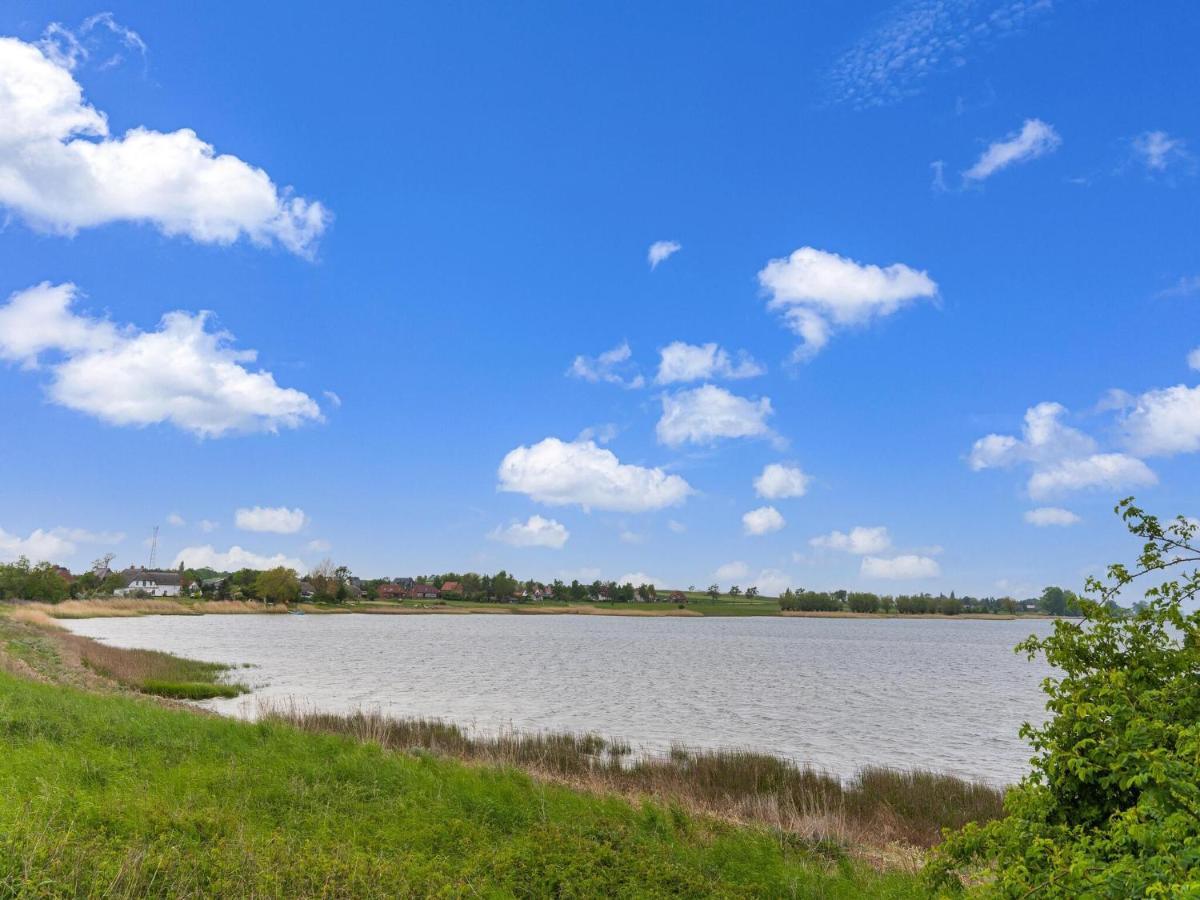 Beautiful Bungalow In Poel Near The Beach Fahrdorf  Esterno foto