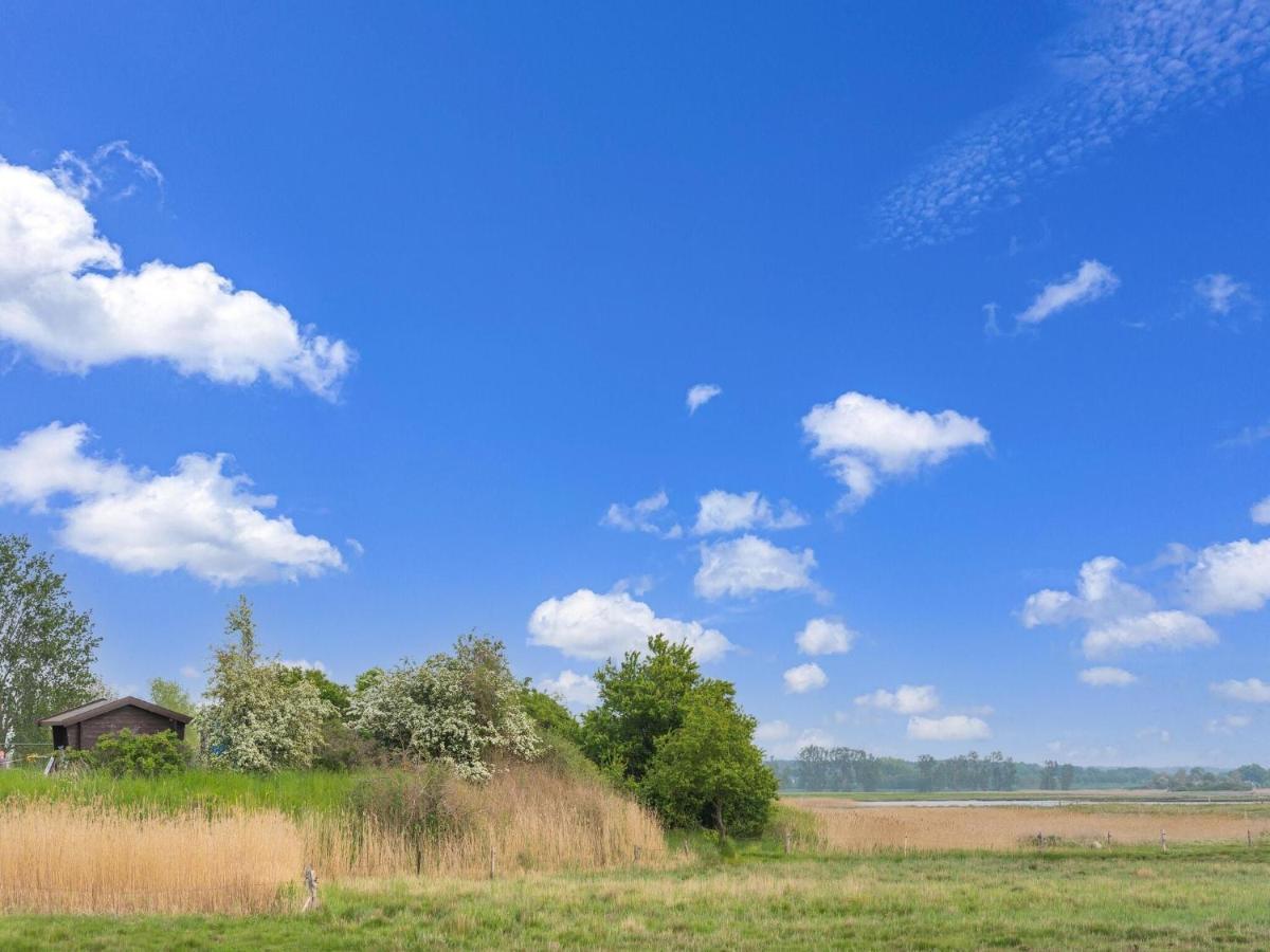 Beautiful Bungalow In Poel Near The Beach Fahrdorf  Esterno foto